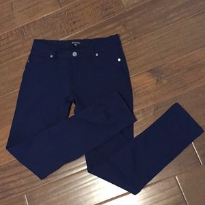 Navy blue leggings